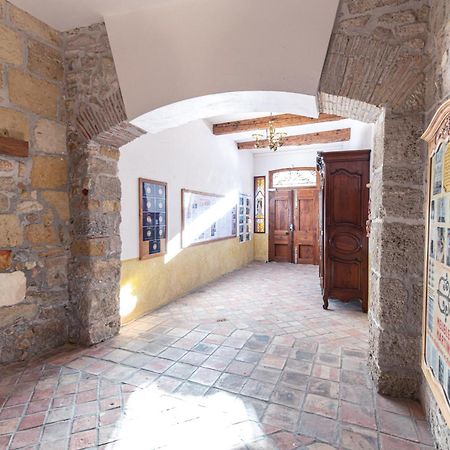 Petit Studio Presbytere Dans L'Eglise Narbonne Exterior foto