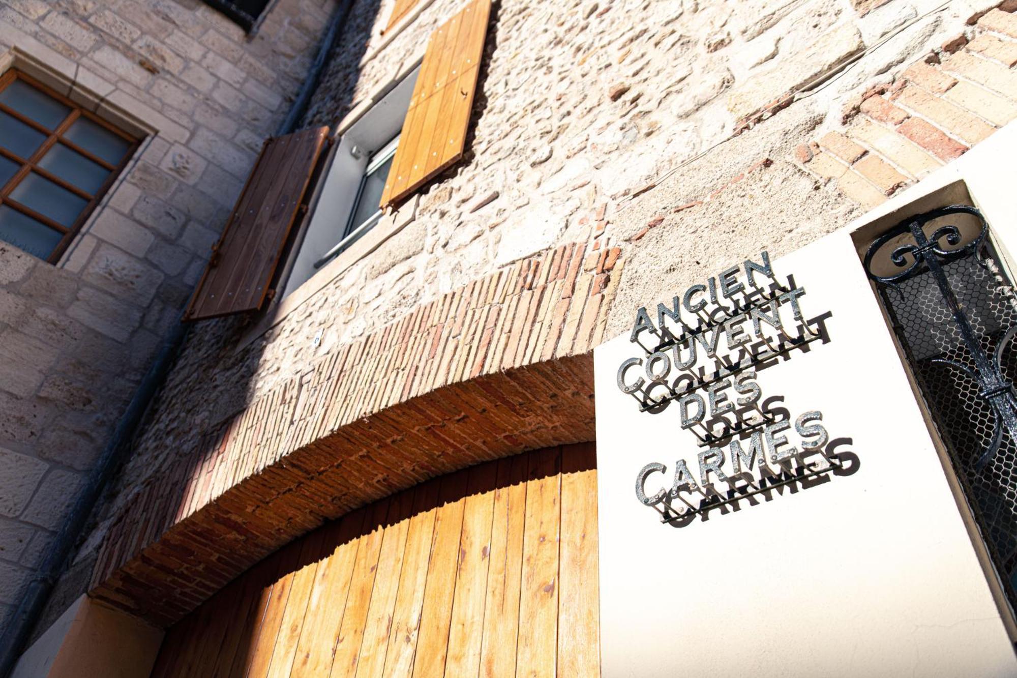 Petit Studio Presbytere Dans L'Eglise Narbonne Exterior foto